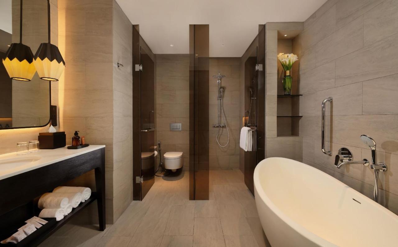 Padma Hotel Semarang Ngoại thất bức ảnh